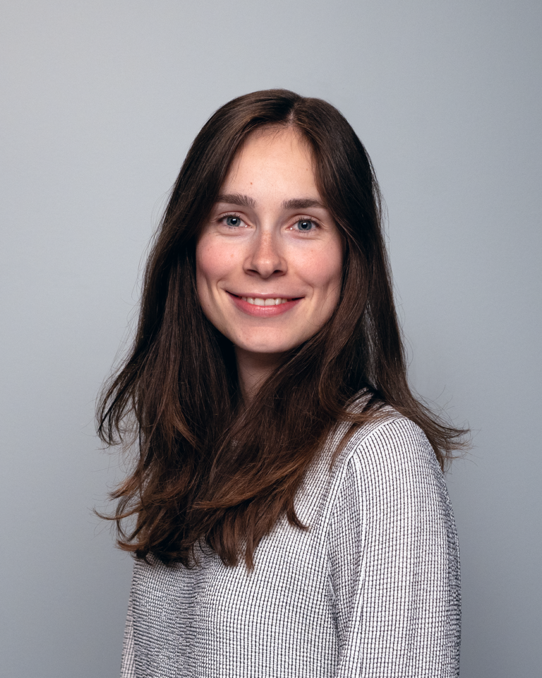 Bilde av Nora Fronth Gravrok